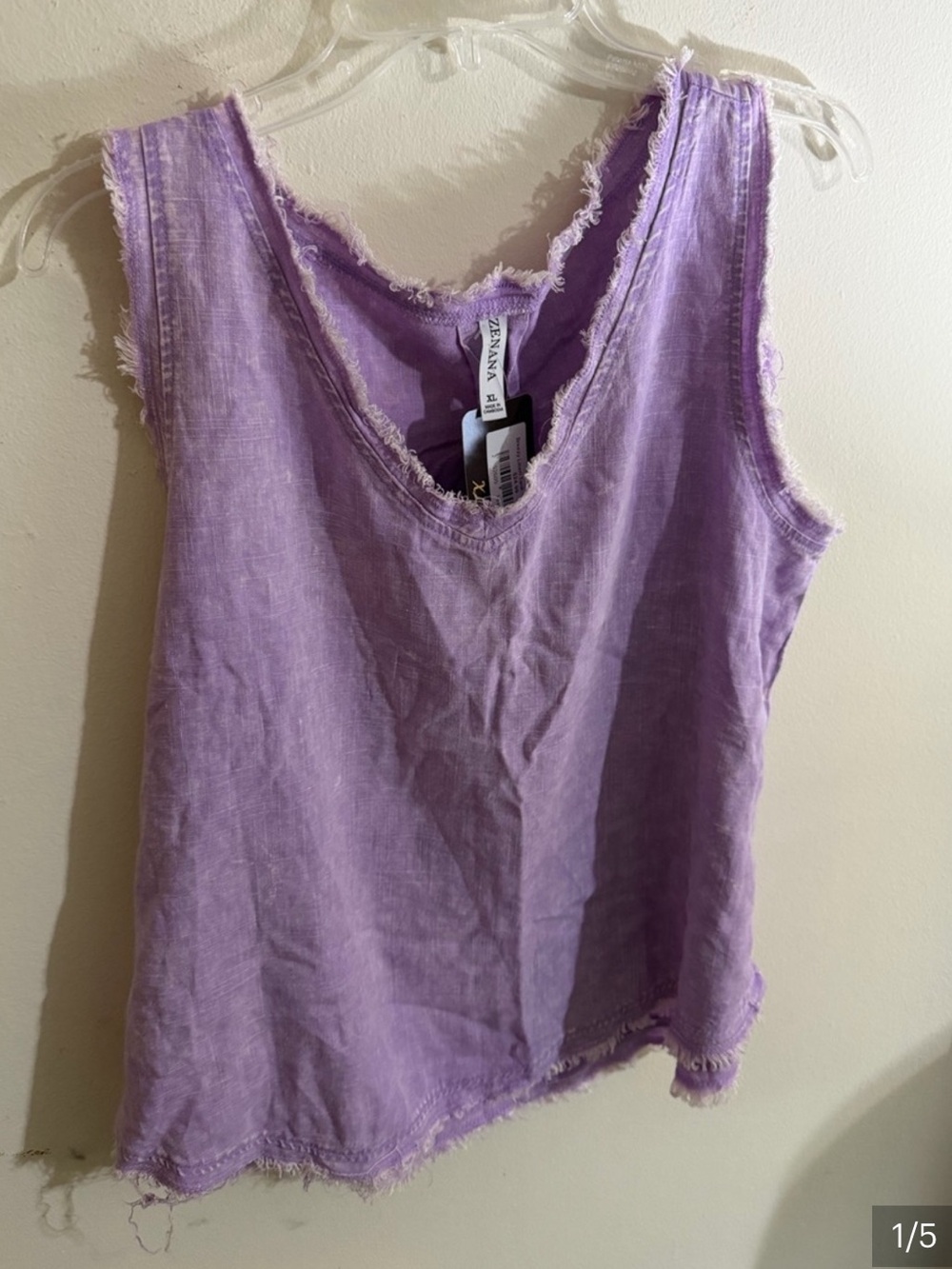 NWT Zenana Outfitters Size XL Lavender Raw-Edge V-Neck Tank